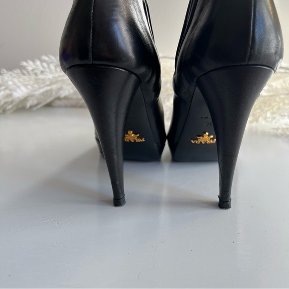 PRADA WOMENS PLATFORM ANKLE BOOTS - SIZE 36 (US Sz 5.5) - Picture 4 of 10